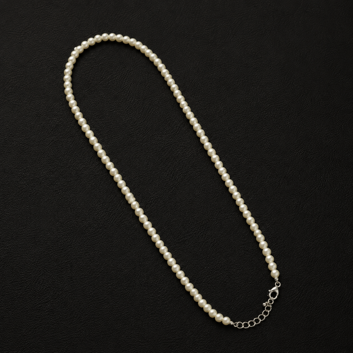 Drip Pearl Necklace