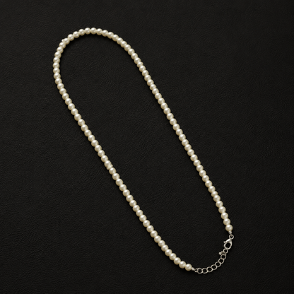 Drip Pearl Necklace